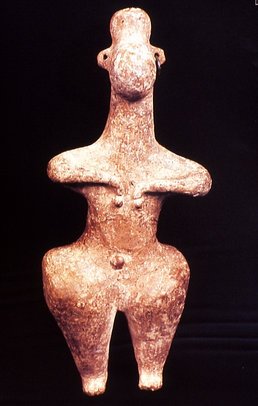 Figura femenina amb les mans damunt les sines-Iran